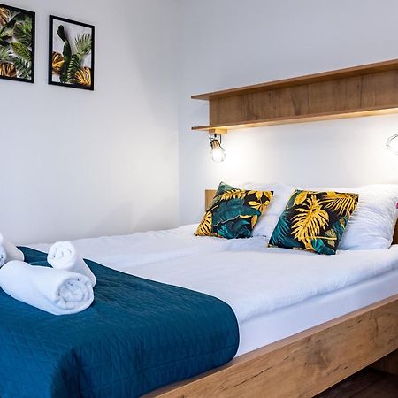 Rajska Polana Domki Premium ,Na Odludziu Z Prywatna Balia Z Jacuzzi I Sauna ,Cisza,Rowery Elektryczne,Gory,Astroprzygoda,- Adrspach, Skalne Miasto, Zamek Ksiaz,Andrzejowka,Karpacz, Sniezka,Janskie Laznie,Pec Mieroszow Екстериор снимка