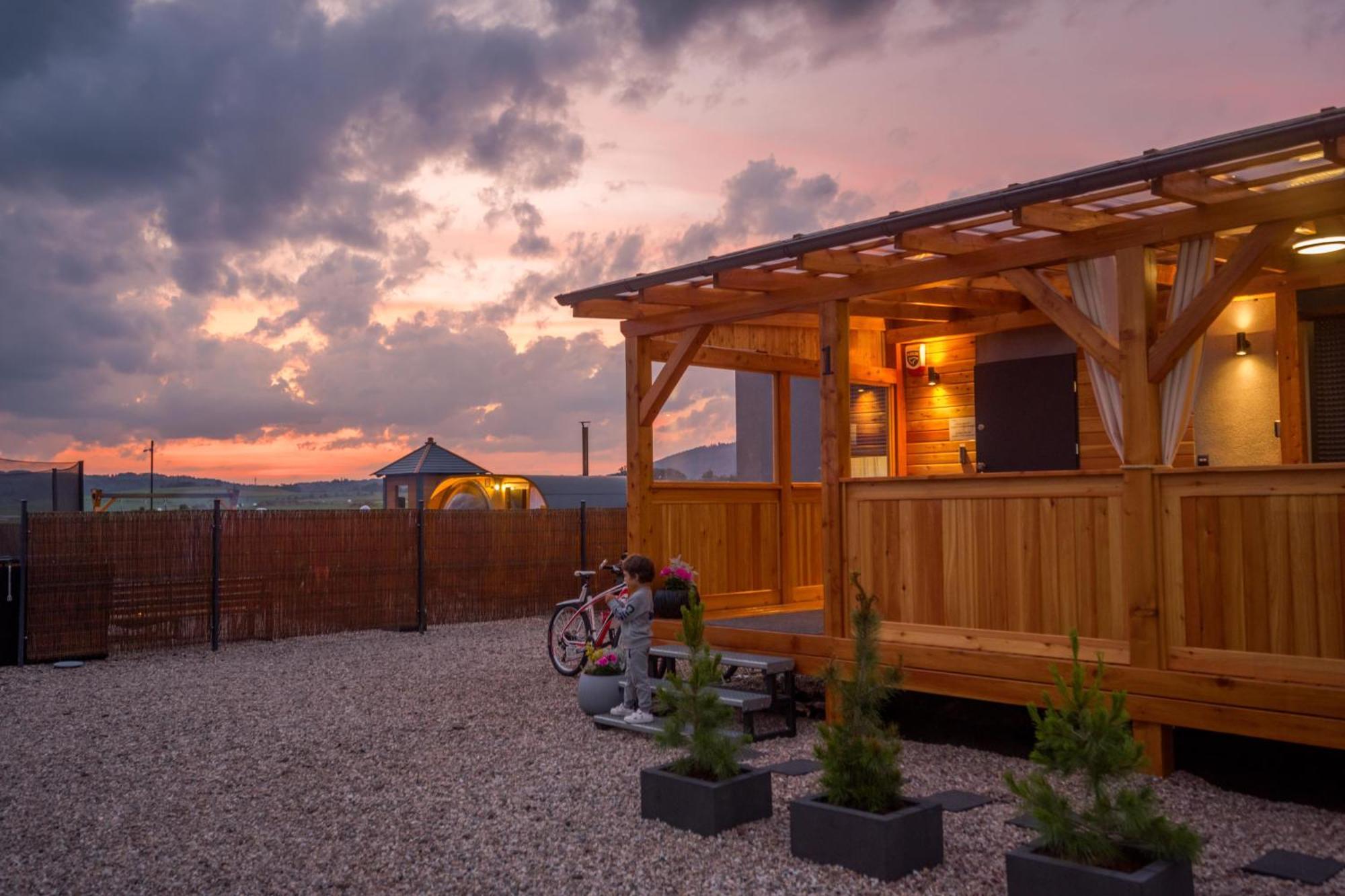 Rajska Polana Domki Premium ,Na Odludziu Z Prywatna Balia Z Jacuzzi I Sauna ,Cisza,Rowery Elektryczne,Gory,Astroprzygoda,- Adrspach, Skalne Miasto, Zamek Ksiaz,Andrzejowka,Karpacz, Sniezka,Janskie Laznie,Pec Mieroszow Екстериор снимка